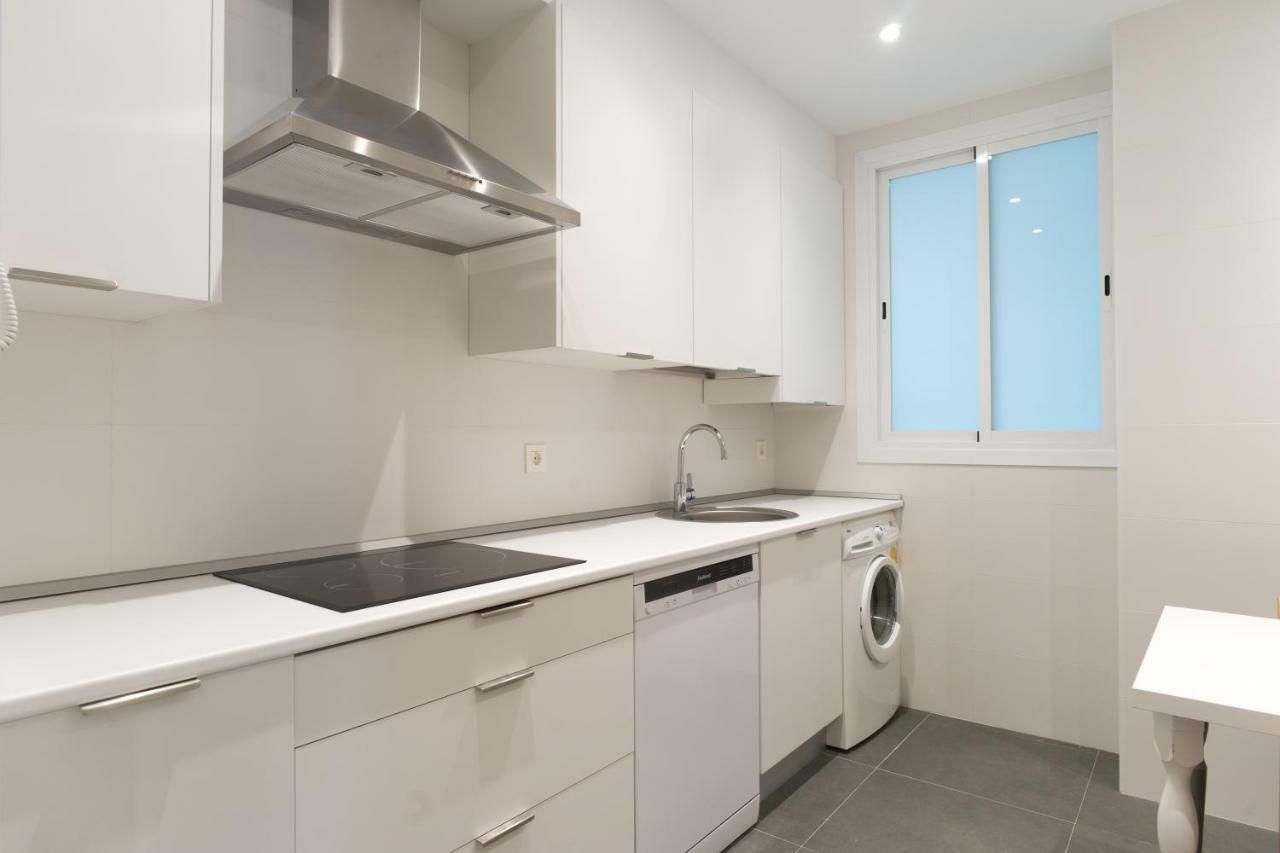 San Diego - Iberorent Apartments Сан Себастиан Екстериор снимка